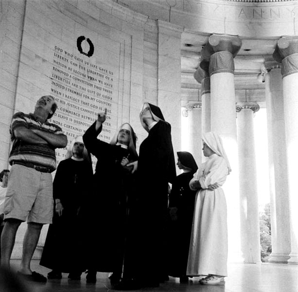 nuns.jpg